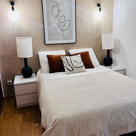 Charmant Appartement Centre-Ville Аячо Екстериор снимка